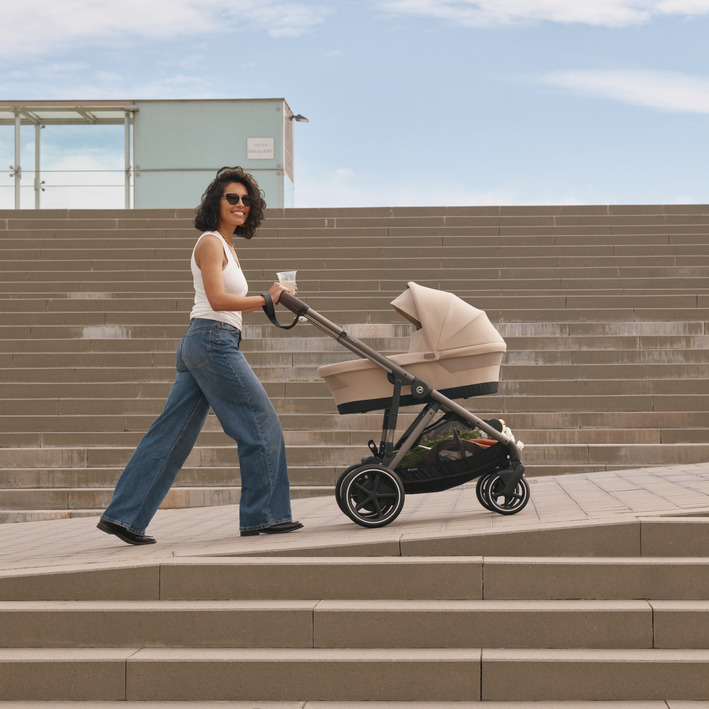 CYBEX eGAZELLE S BLK Mondschwarz | Kinderwagen | Joybuy