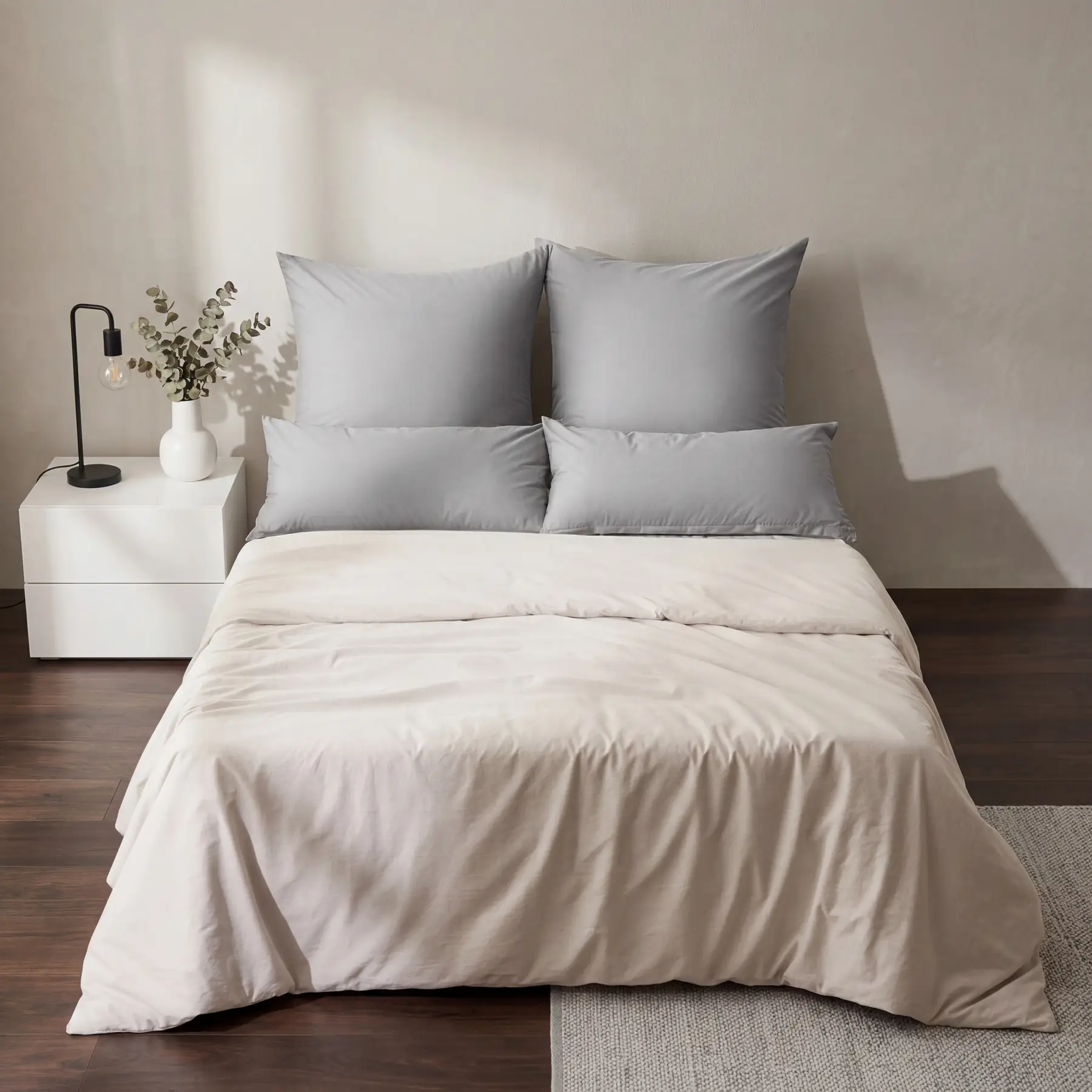 Kissenbezug 80x80 2er Set - 90% Baumwolle Kopfkissenbezug 80x80, Kissenbezüge mit Reißverschluss, Oeko-TEX, Kissenhülle - Weich Atmungsaktiv und Langlebig für Bett Sofa, Hellgrau | Laken & Kissenbezüge
