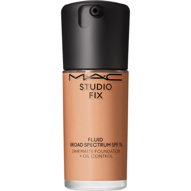 MAC Studio Fix Fluid Foundation SPF15 30ml - NC44: Long-wearing Matte Foundation With Buildable Medium-to-full Coverage.