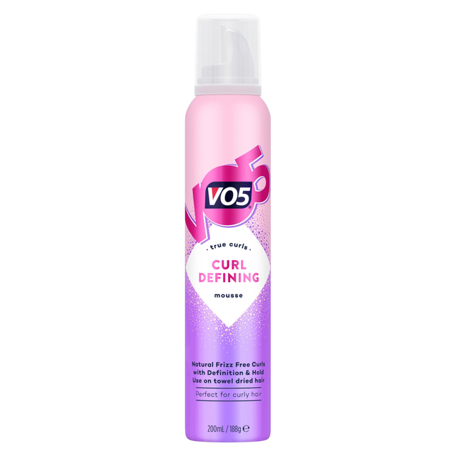 VO5 Hair Styling Curl Defining Mousse for Natural Bouncy Curls, 200ml Bottle, Long Lasting Hold for Frizzy Hair