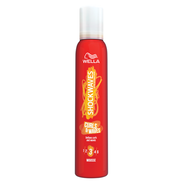 WELLA Hair Styling Mousse for Defined Curls & Waves – Long‑Lasting Hold, Volumizing & Frizz Control, 200ml