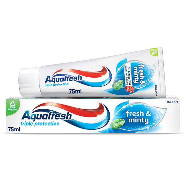 Aquafresh Fresh and Minty Flavor Toothpaste for Daily Oral Hygiene - 75ml Tube for Effective Cleaning and Breath Freshening