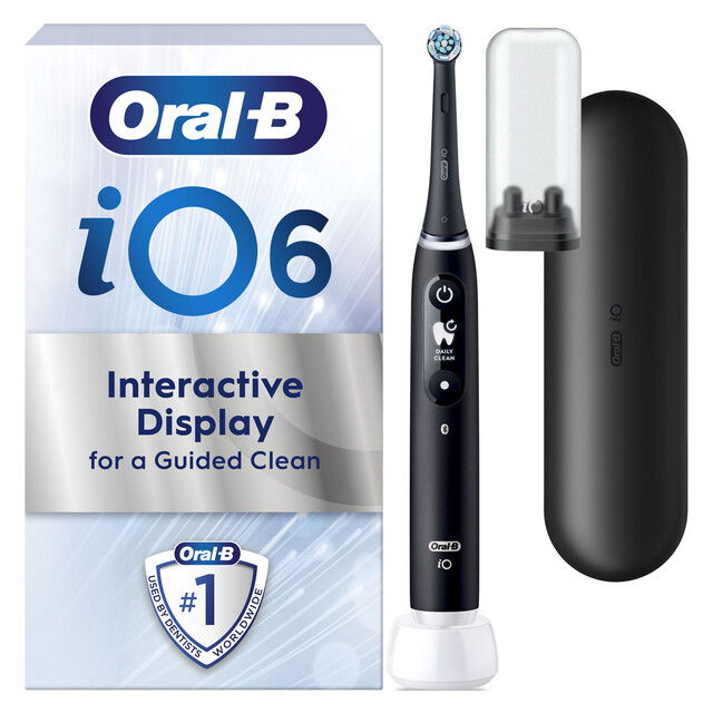 Oral-B iO6 Electric Toothbrush with App Guidance, AI Tracker & 5 Cleaning Modes for a Professional Clean, Includes Travel Case, Black Onyx