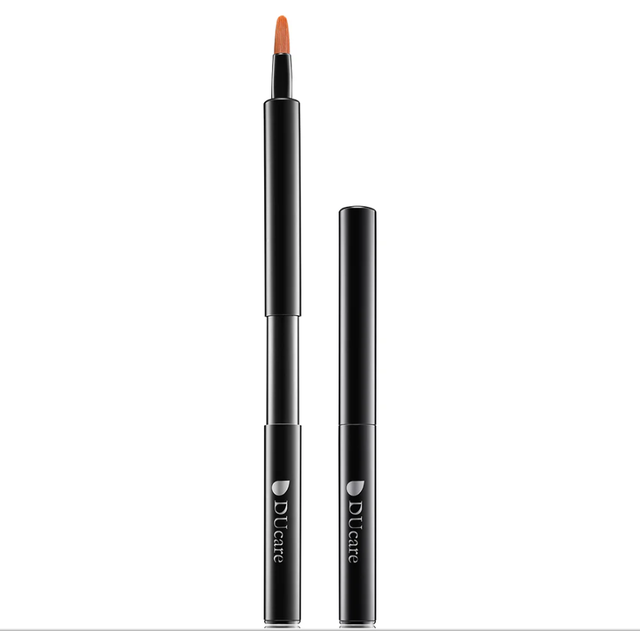 DUcare Single Retractable Lip Brush for Makeup Application - Portable Lipstick Applicator with Protective Cover.