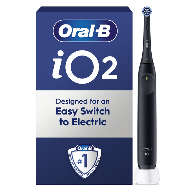 Oral-B iO2 Electric Toothbrush, 3 Cleaning Modes, 100% Cleaner Teeth, Pressure Sensor, Quiet & Long-Lasting Battery in Night Black