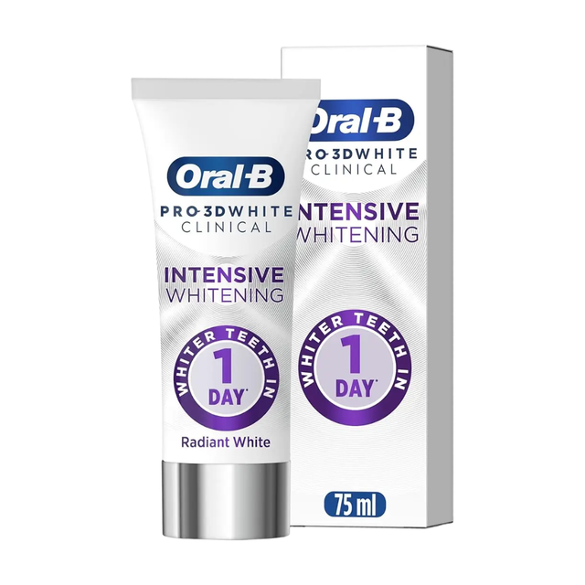 Oral-B Pro 3D White Clinical Radiant White Toothpaste - Whitening Toothpaste for a Clinical-Level Shine, 75ml