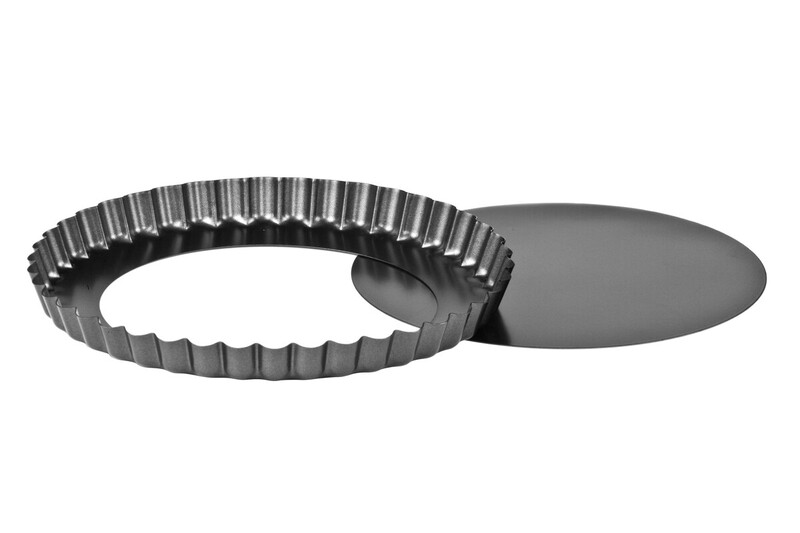 Essentials By Premier Black Small Fluted Flan Tin
