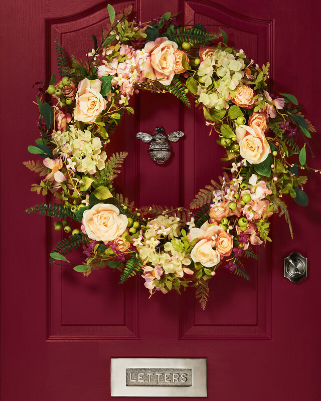 Artificial Wreath roses & Ferns Pink/Orange