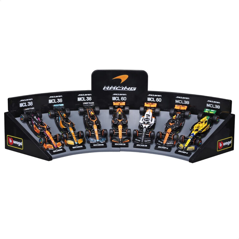 Pack de 7 véhicules Bburago Formule 1 McLaren 143 avec un présentoir