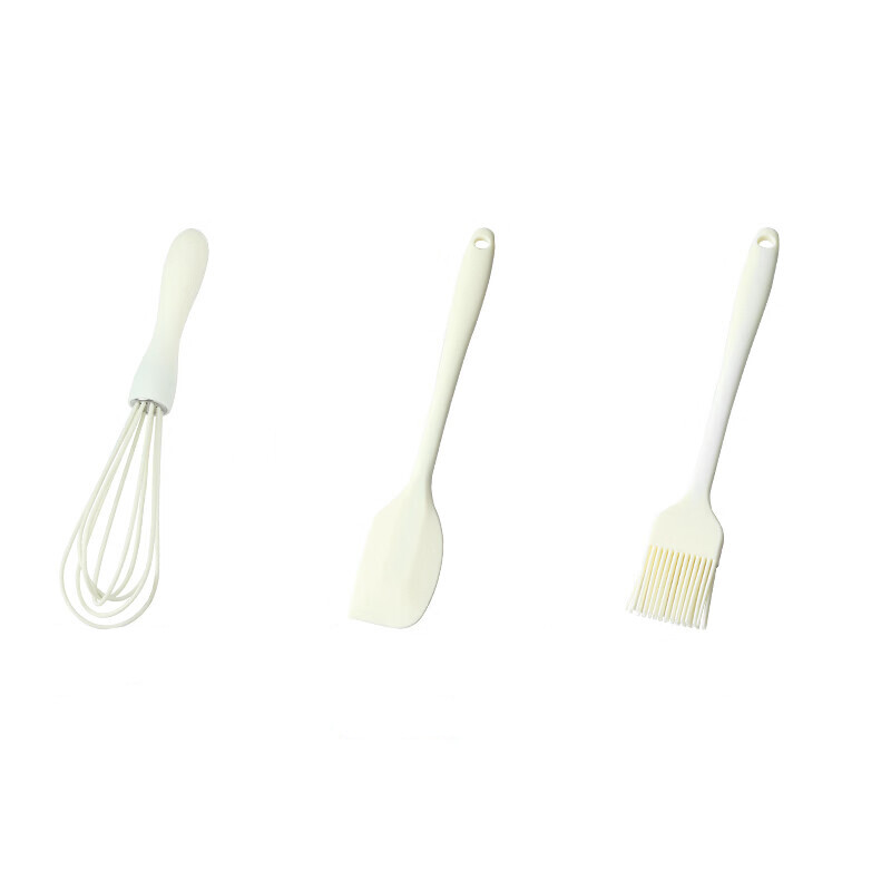Baking Scraper, Pastry Brush and Egg Beater 3-Piece Set