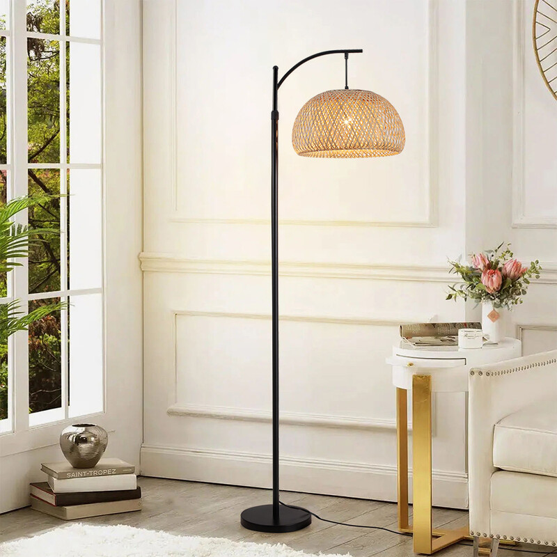 LIVINGANDHOME Traditional Decorative Woven Rattan Floor Lamp for Living Room, 162.5cm Tall Ambient Lighting