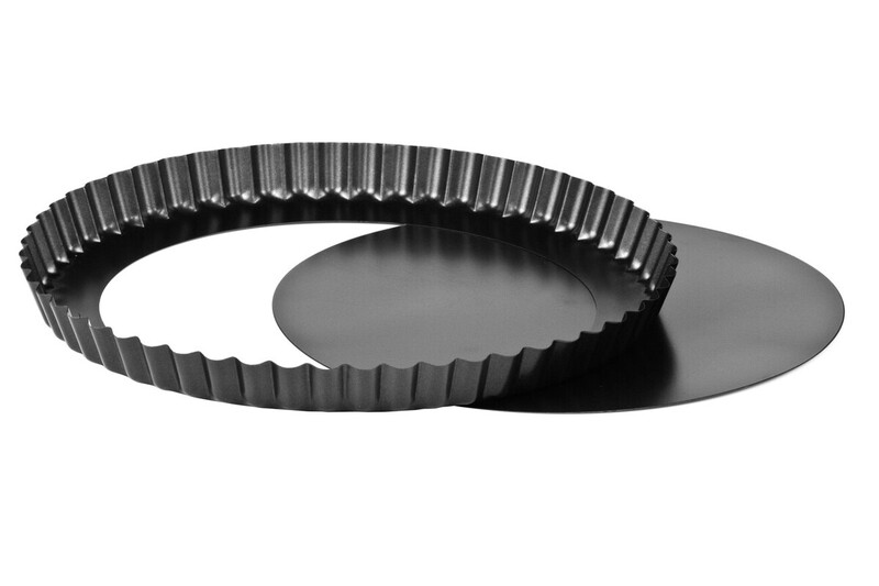 Essentials By Premier Dark/Grey Large Fluted Flan Tin
