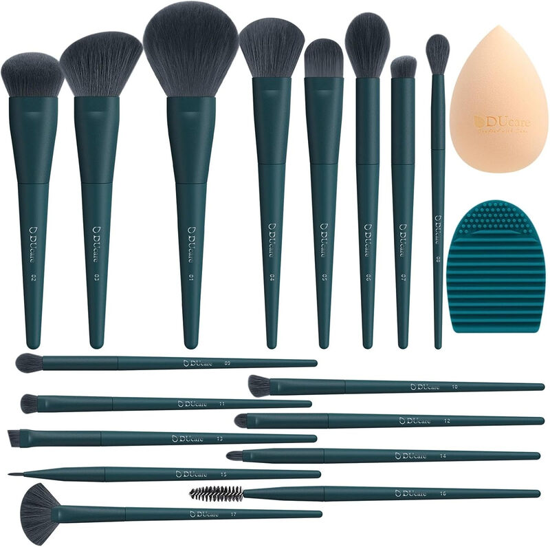 17-Piece Dark Green Gift Box