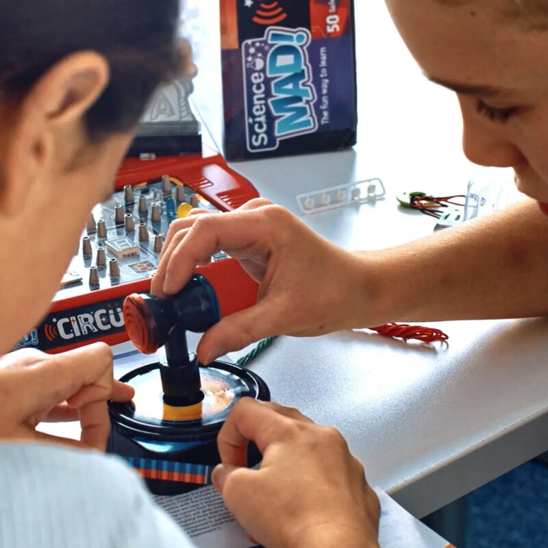 Science Mad! Science Mad Sm37 Electrical Circuit Lab