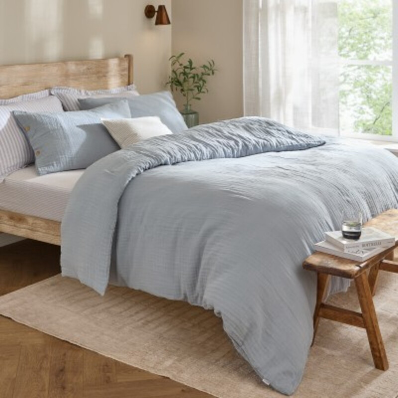 Yard King Size Duvet Cover Set in Mineral Blue - 100% Breathable Cotton Muslin Bedding for a Comfortable Night's Sleep