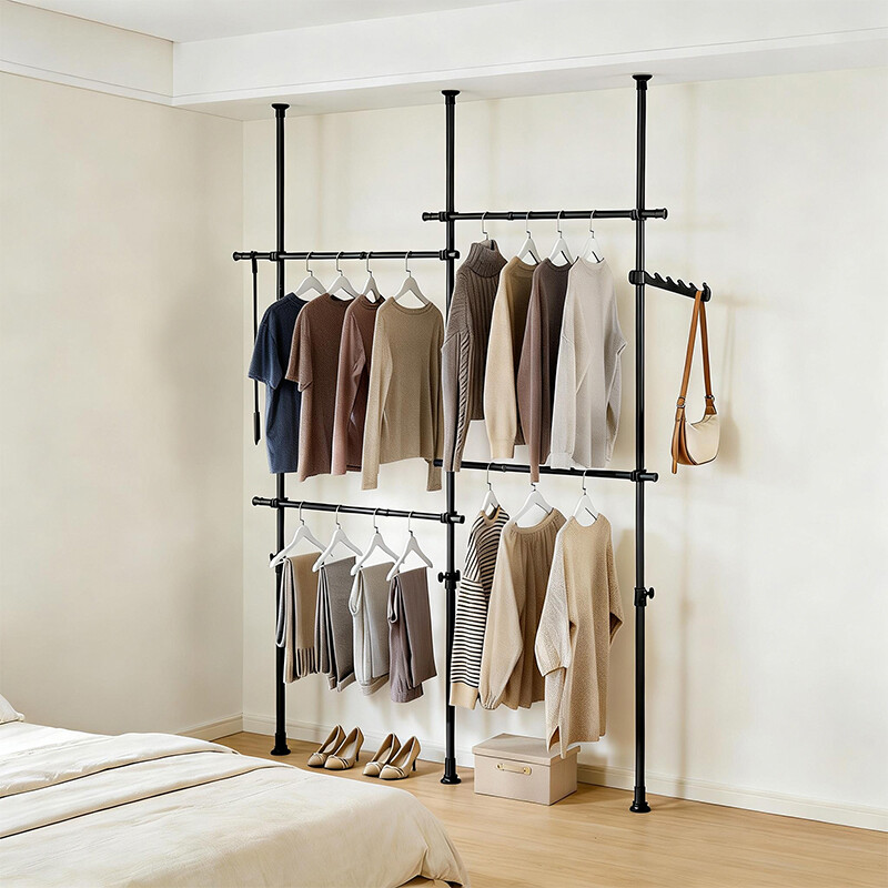SoBuy Teleskop Kleiderständer, robuster Kleiderstange, verstellbarer offener Kleiderschrank für Schlafzimmer, Garderobenständer, Schwarz