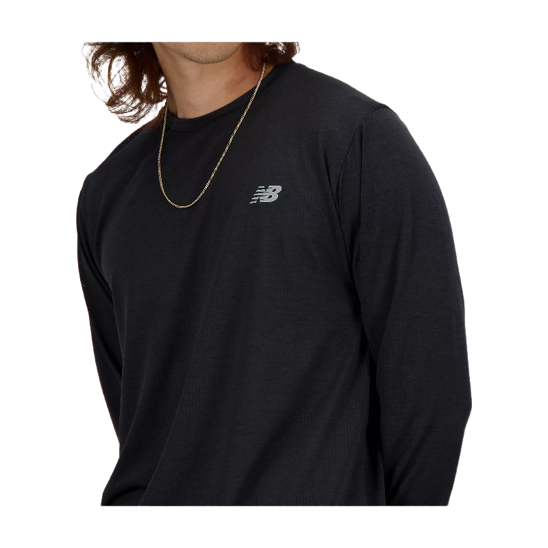 New Balance T shirt de sport manches longues MT BK