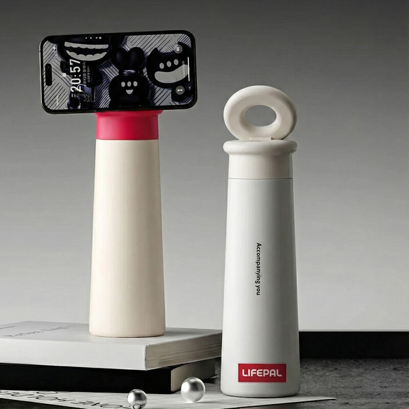 Magnetic Water Bottle with Phone Holder Compatible with MagSafe, 550ml/18.6oz Stainle