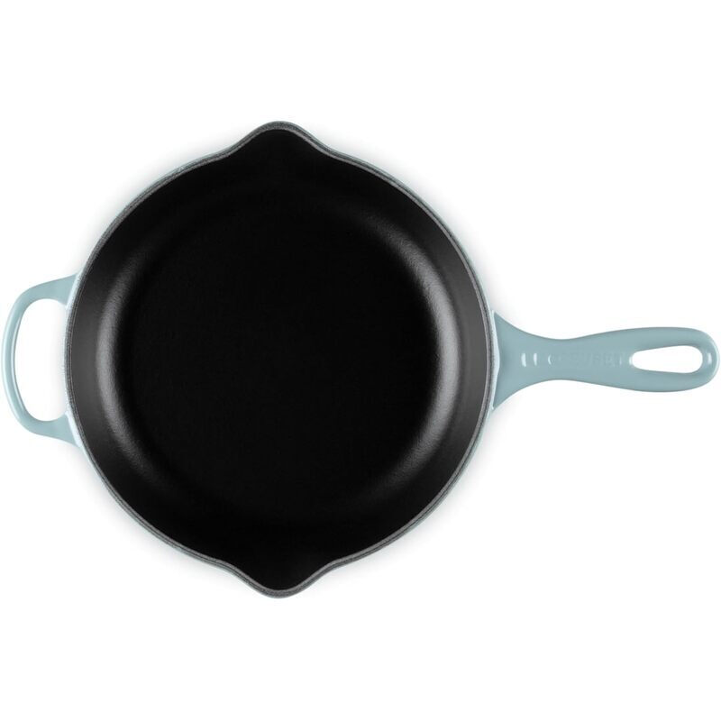 LE CREUSET Signature Gusseisen Brat- und Servierpfanne, Rund, Ø 23 cm, Für alle Herdarten inkl. Induktion geeignet, 1,93 kg, Sea Salt