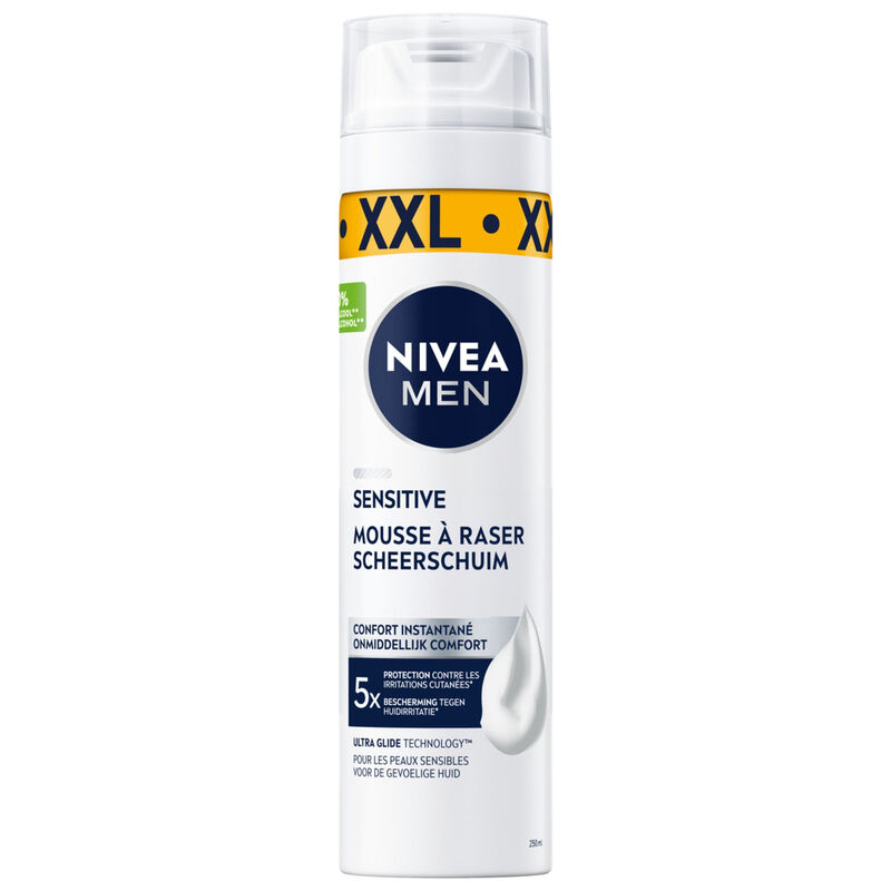 NIVEA MEN Sensitive Skincare Kit Geschenkset Mannen - Kerst giftset met Scheerschuim, Gezichtsreiniger en Crème - Sinterklaas cadeau - 380 ml