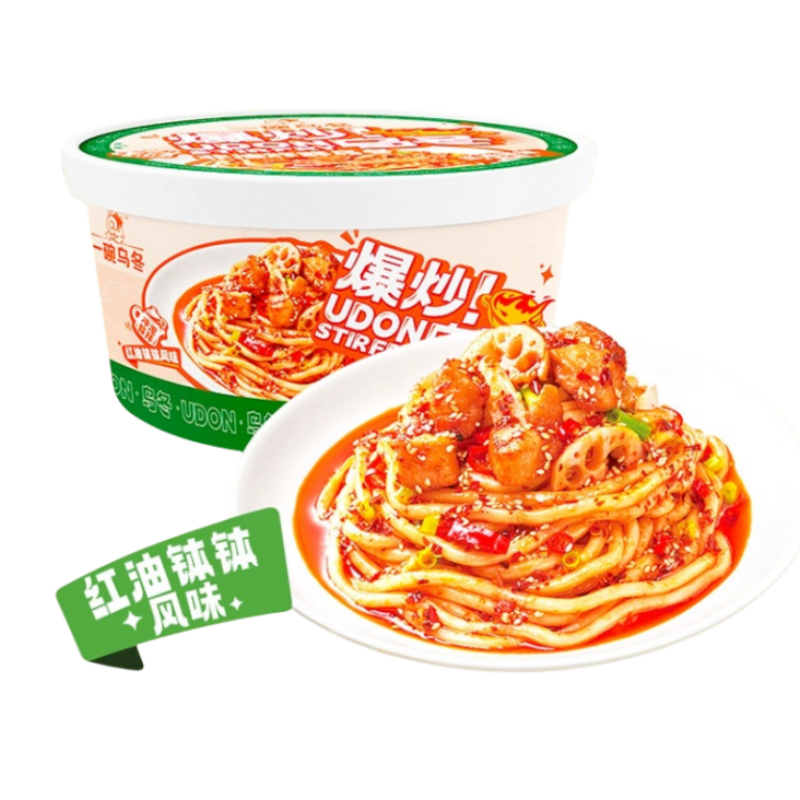 Yi Wan Wu Dong Gebakken udon noedels met chili-olie 252 g