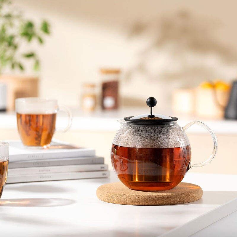 Bodum Assam Teapot With Infuser 1L