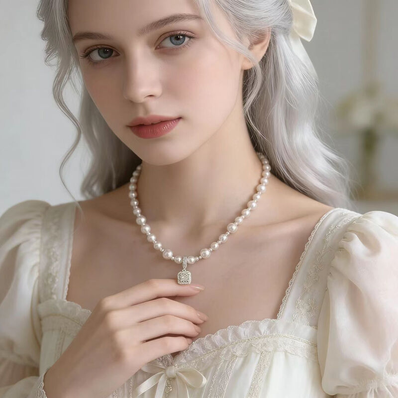 Bubble Sugar Cube Pearl Necklace XL25 White Delicate Light Luxury Collarbone Chain fo