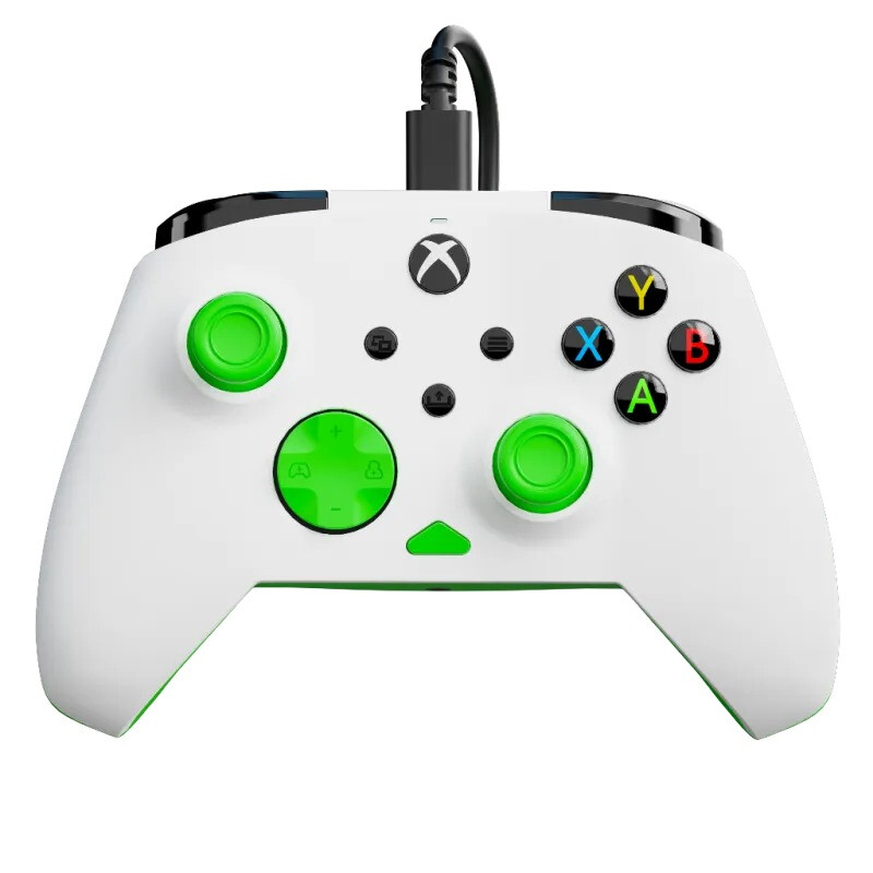 Turtle Beach Manette filaire Rematch Core Green - Licence officielle - Compatible Xbox Series X|S, Xbox One et PC - Boutons arrière programmables - Contrôle audio intégré - Grips texturés - Câble USB 3 m - Vert