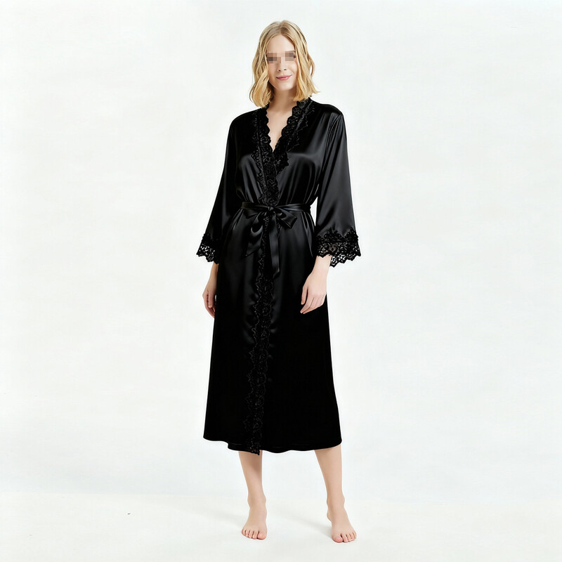 IZURIA long-sleeved black silk-like bathrobe S