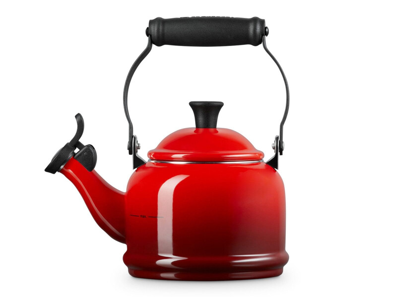 Le Creuset Emaille-Kohlestoffstahl-Kessel Kirschrot 1,1L für die tägliche Getränkezubereitung