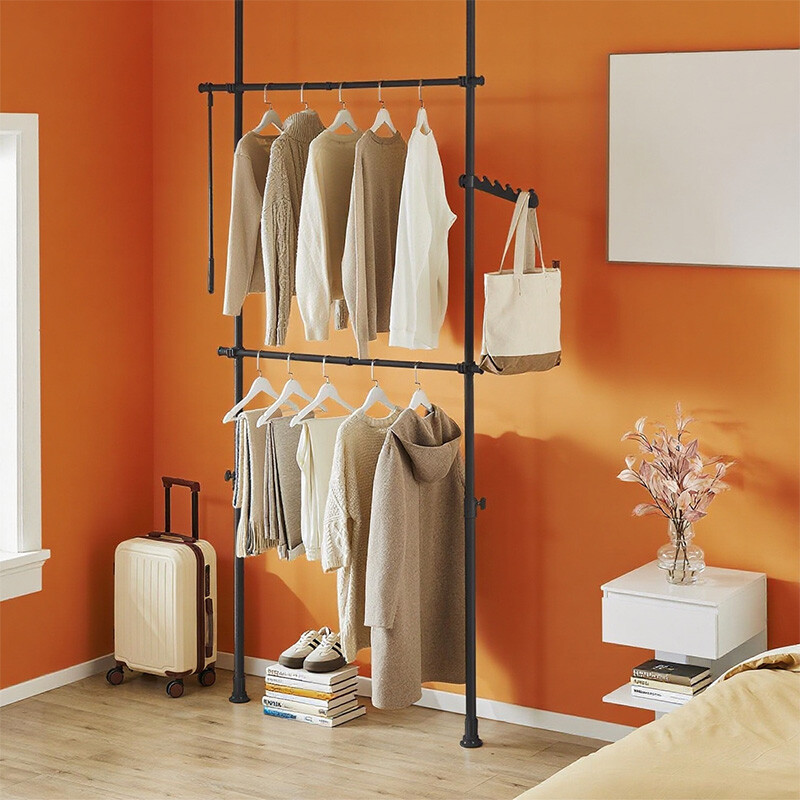 SoBuy Teleskop Kleiderständer, robuster Kleiderstange, verstellbarer offener Kleiderschrank für Schlafzimmer, Garderobenständer (2 Teleskopstangen + 2 Kleiderstangen) Schwarz
