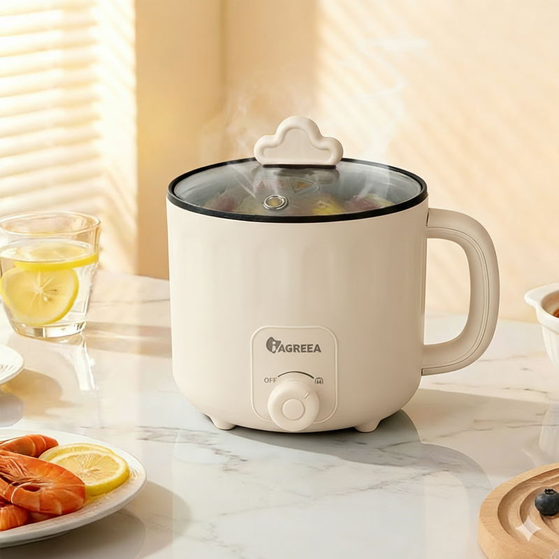 IAGREEA 1,6 L mini elektrische kookpan - 600 W draagbare antiaanbak multifunctionele kookpan met automatische uitschakeling & oververhittingsbeveiliging, compacte ramen- & shabu-shabu waterkoker voor studentenkamers, kleine appartementen, reizen & kamperen - snel koken, eenvoudig schoon te maken, veelzijdig stoven & smoren (beige)