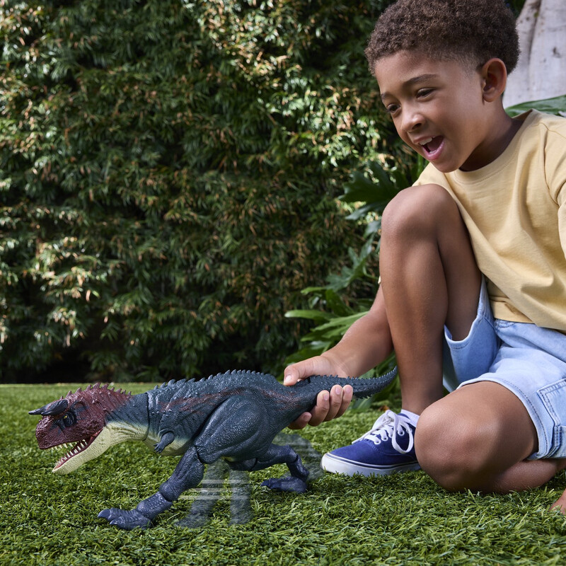 Charge 'N' Chomp Carnotaurus