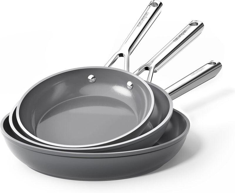 naturepan 3-Piece Diamond Titanium Ceramic Frying Pan Set (20+24+28 cm) - Non-Stick coating, PTFE/PFOA/PFAS-Free - Heat-Resistant handles - Suitable for induction hob and oven - Dishwasher-Safe - Grey
