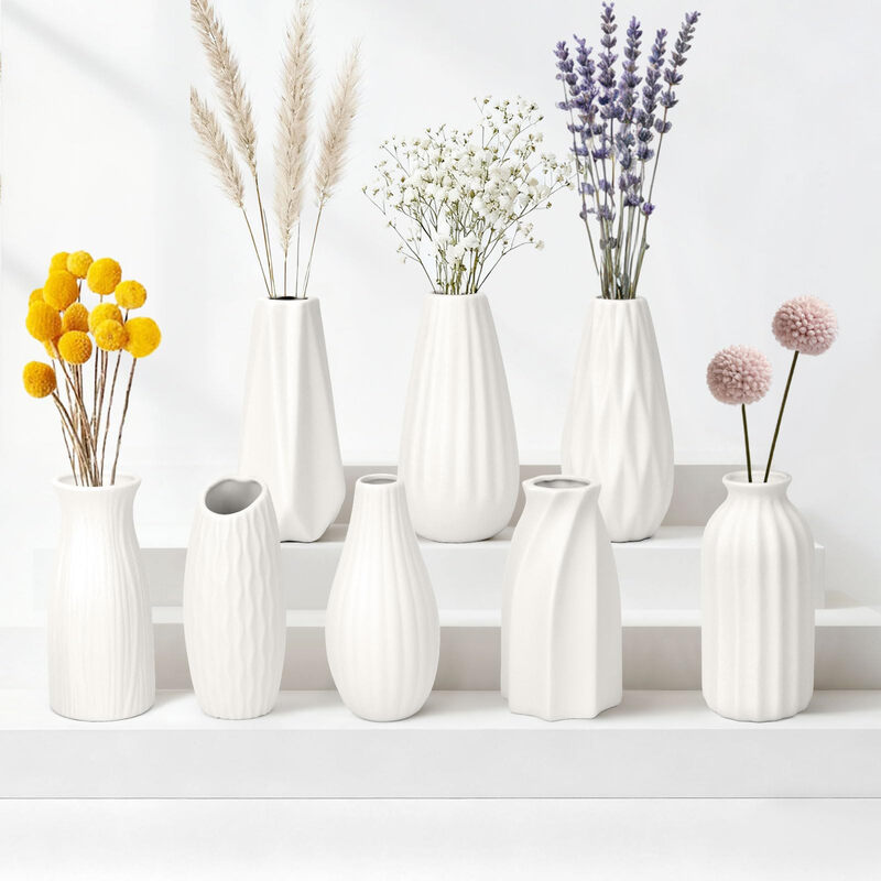 Set van 8 kleine vazen 13 cm (5,1 inch) - witte bloemenvaas van mat keramiek, geschikt voor pampasgras en droogbloemen, moderne boho Scandinavische woondecoratie, voor huishoudelijk gebruik en tafeldecoratie bij het huwelijk