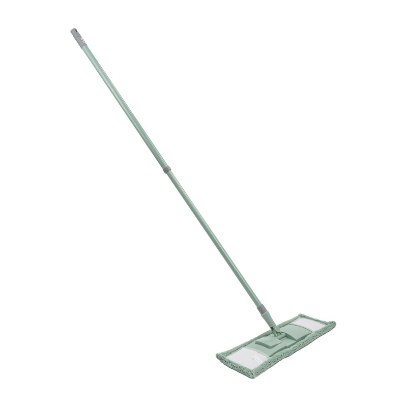 JVL Extendable Microfibre Floor Mop with 2 Replacement Heads, Green