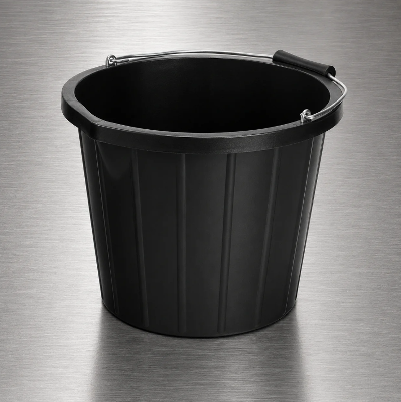 Strata Black Lipped Tuff Bucket Large 14.5L