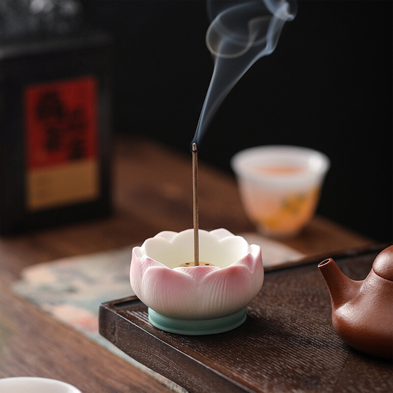 1pc Incense Burner for Home Use Indoor Ceramic Lotus-Shaped Incense Holder Incense Of