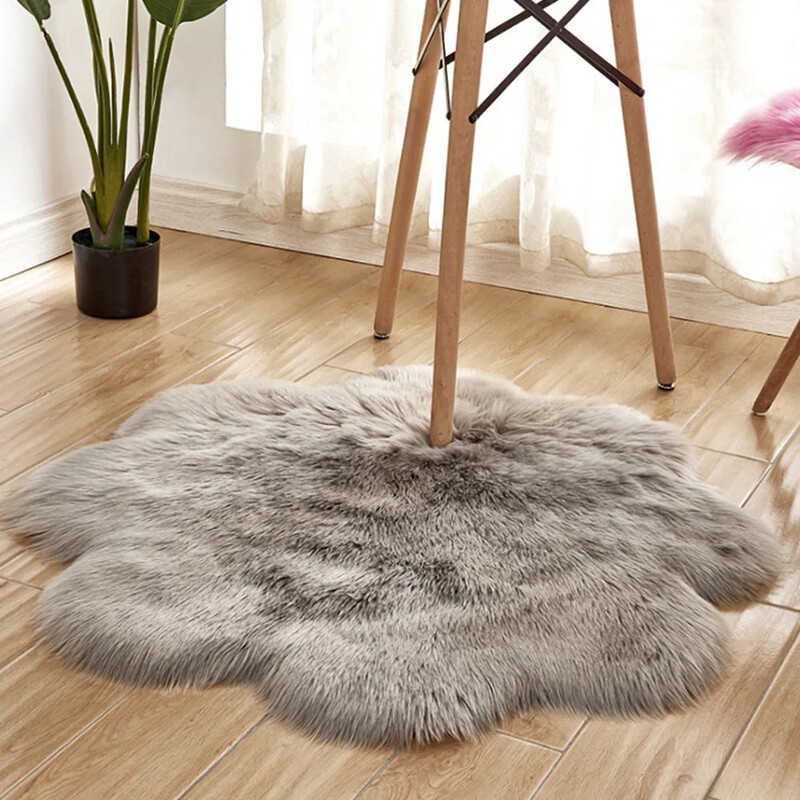 【3 € Rabatt ab 10 €】Großer Plüsch-Teppich in Blumenform aus Kunstwolle, 180 x 180 cm, weicher Shaggy-Teppich mit Pflaumenblüten-Design, einzigartiger rutschfester Teppich für Wohnzimmer und Schlafzimmer (Braun)