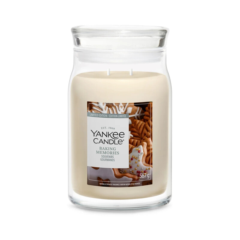 Yankee Candle Kerze "Baking Memories" Signature Large Jar - Duftkerze für ein Zuhause voller Wärme und Geborgenheit