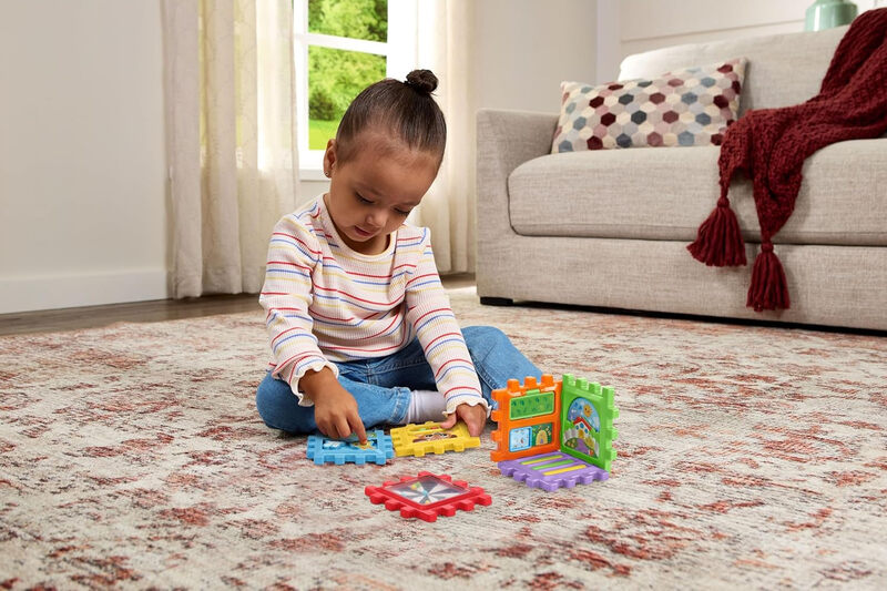 6-in-1 Snap & Learn Busy Cube