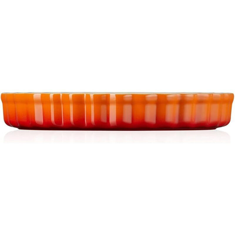 Le Creuset Heritage Geriffelte Flanform, Steinzeug, 24 cm, 1,12 kg, Vulkanschwarz