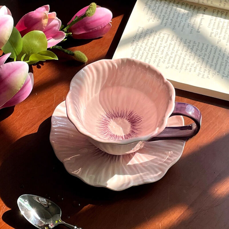 YumiPLUS koffiekopjeset met lichtroze bloemenmotief