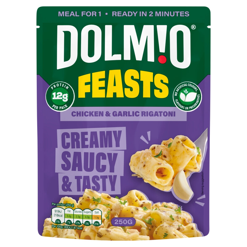 Dolmio Cream Feasts Chicken & Garlic Rigatoni 250G
