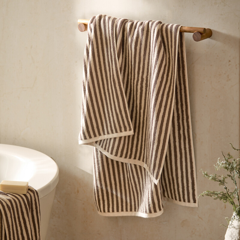 Yard Brown Bath Towel Hebden Chocolate 70X130cm
